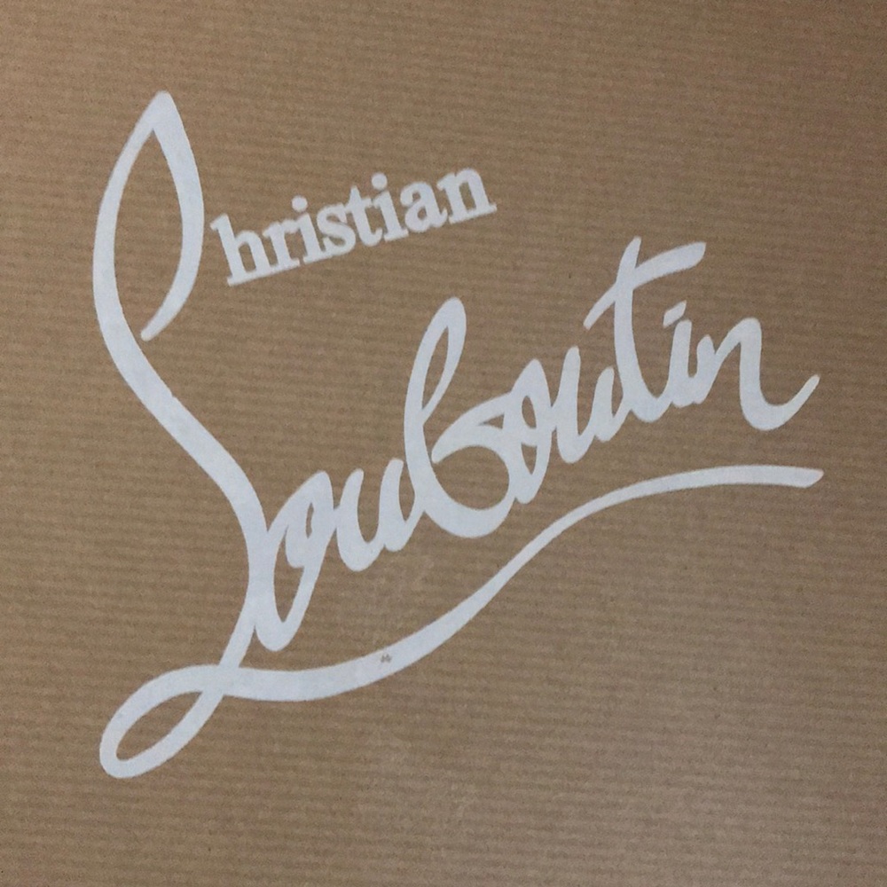 Meet your Posher, Renata